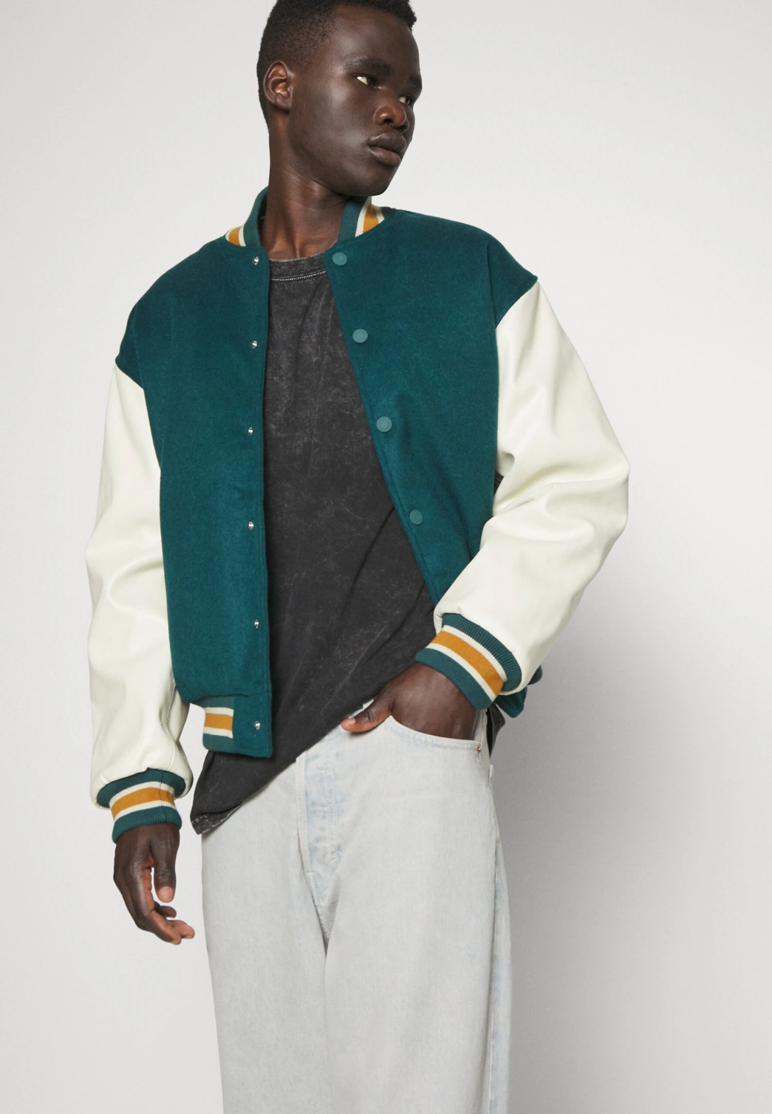 YOURTURN 2 Pack UnisexT-Shirt BasicBlack/Olive Uomo T-shirt E Polo YO121011D-Q11 7 YOURTURN 2 Pack UnisexT-Shirt BasicBlack/Olive Uomo T-shirt E Polo YO121011D-Q11 - immagine 5