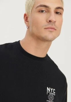 YOURTURN UnisexT-Shirt Con StampaBlack Uomo T-shirt E Polo YO121015S-Q11 13 YOURTURN UnisexT-Shirt Con StampaBlack Uomo T-shirt E Polo YO121015S-Q11 -Negozio Online Yourturn Italia fbbd1e2418fd4c23aa7d3e4033b1c28a