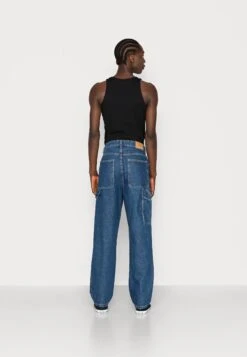 YOURTURN Wide Leg Unisex- Jeans Baggy - Rinsed Denim -Negozio Online Yourturn Italia fcd4fa55a2e14a7b95b035b13aac5110